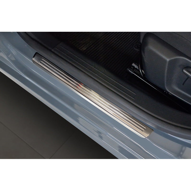 Avisa, dorpelbeschermers, roestvrij staal, past op Opel Corsa F HB en e-Corsa 2019-2023 & FL 2023-, 'Lines' – 4 delen