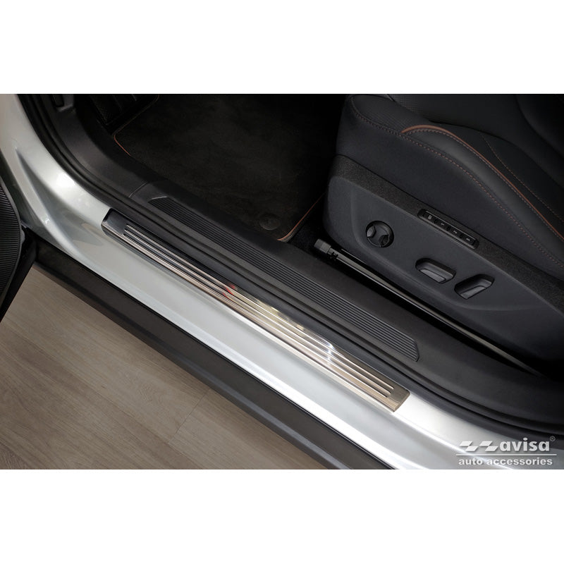 Avisa, dorpelbeschermers, roestvrij staal, past op Skoda Enyaq 2020-, 'Lines' – 4 delen