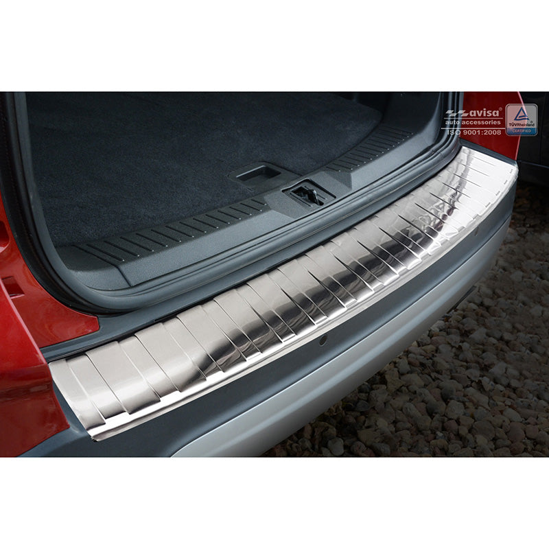 Avisa, protection de pare-chocs arrière, acier inoxydable, compatible avec Ford Kuga II 2013-2019 'Ribs' (Long version)