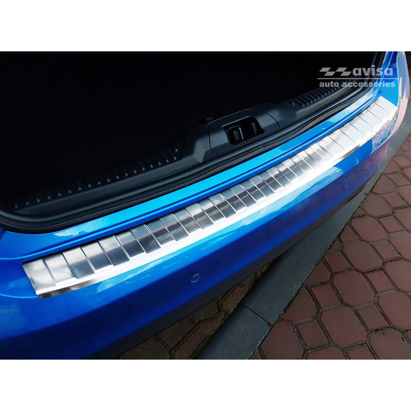 Avisa, Rear bumper protector, Stainless steel, Fits Ford Focus IV HB 5-door (incl. ST-Line) 2018-2021 & Facelift 2021- 'Ribs'