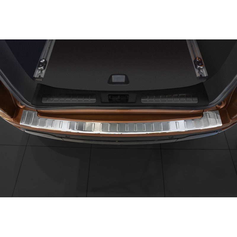 Avisa, Rear bumper protector, Stainless steel, fits Range Rover Evoque 5 doors 2013-2018 'Ribs'