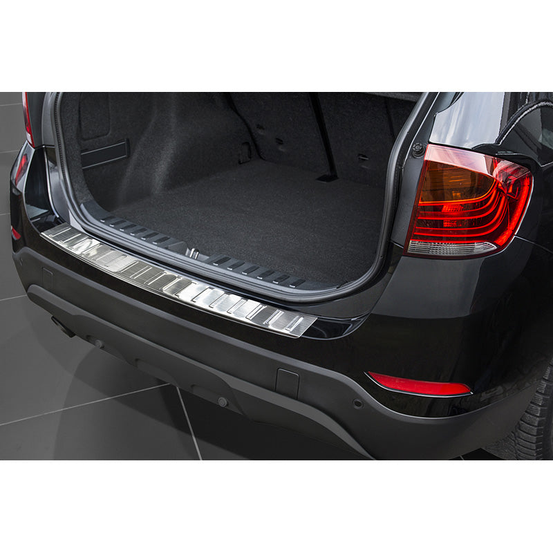 Avisa, Achterbumperbeschermer, Roestvrij staal, past op BMW X1 E84 Facelift 2012-2015 'Ribs' excl. M-Package