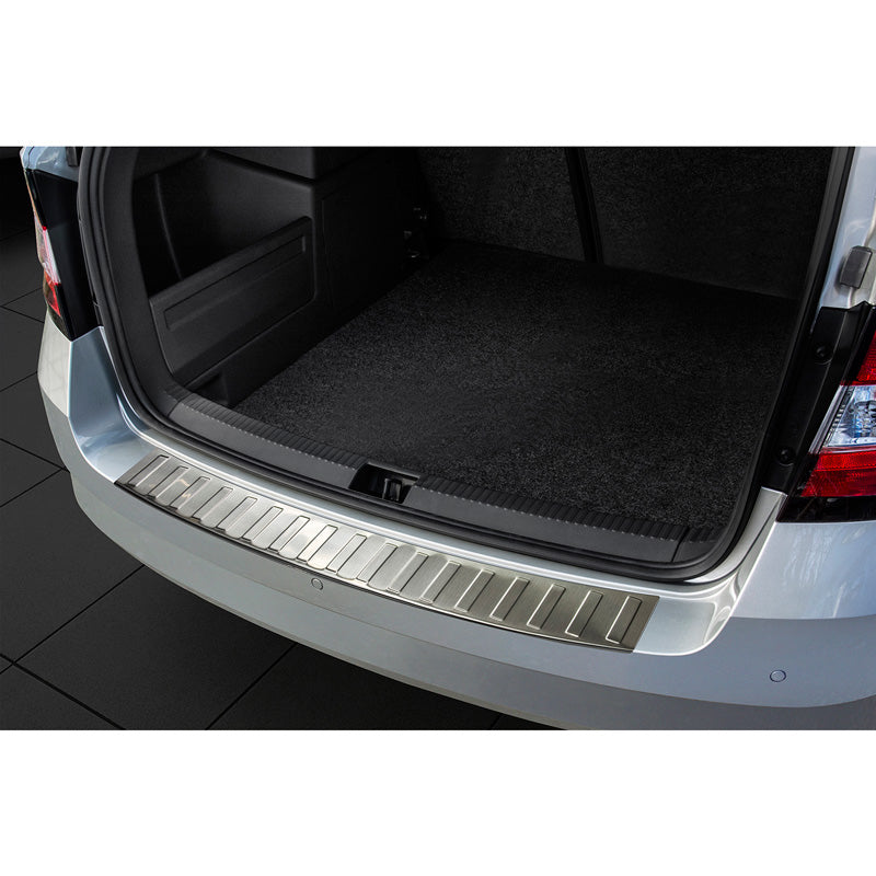 Avisa, achterbumperbeschermer, roestvrij staal, past op Skoda Fabia III Combi 2015-2018 'ribben'