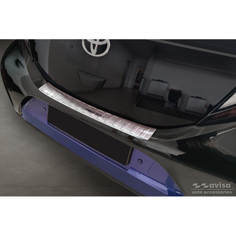 Avisa, protection de pare-chocs arrière, acier inoxydable, compatible avec Toyota Aygo X 2022- 'Ribs'