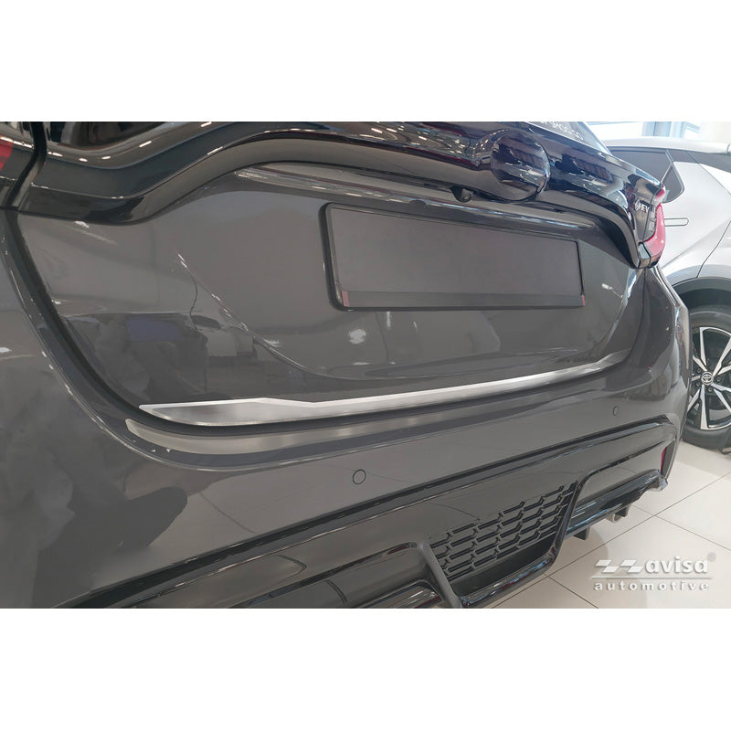 Avisa, Baguette de hayon, acier inoxydable brossé, pour Toyota Yaris (P21) (2020-2024) & Facelift (2024-)