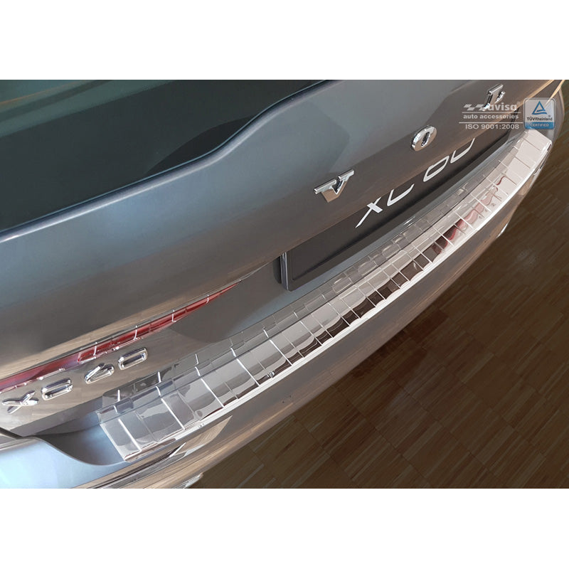 Avisa, protection de pare-chocs arrière, poli brillant, acier inoxydable, compatible avec Volvo XC60 II 2017-2021 & FL 2021- incl. R-Design « Nervures »