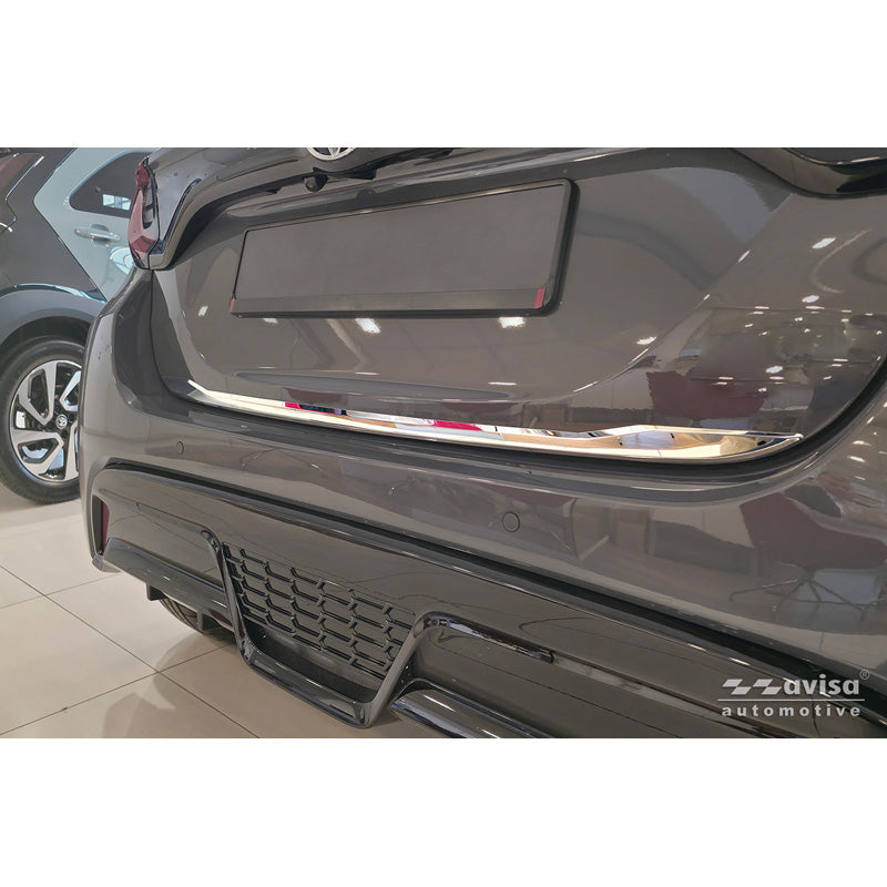 Avisa, Garniture de hayon, acier inoxydable chromé, compatible avec Toyota Yaris (P21) (2020-2024) & Facelift (2024-)