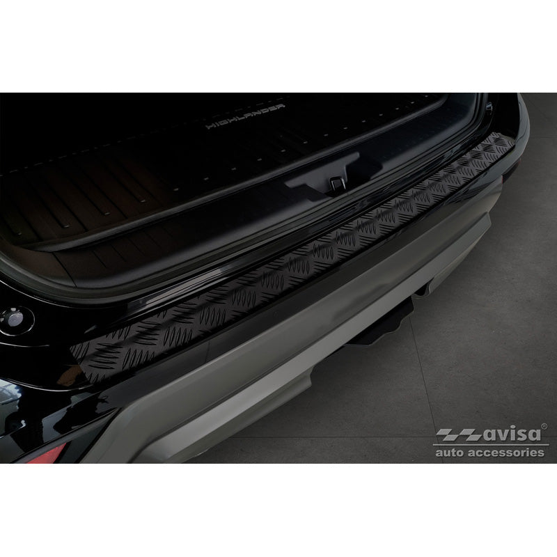Avisa, Rear bumper protector, matte black, aluminum, fits Toyota Highlander IV (XU70) 2020- 'Riffled Plate'