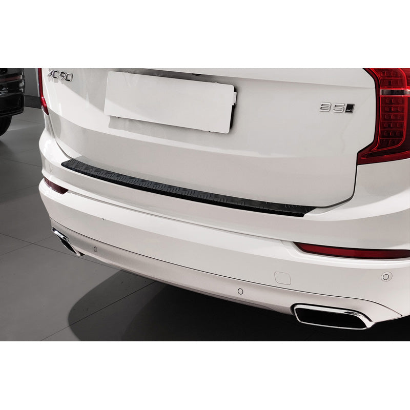 Avisa, achterbumperbeschermer, matzwart, alu, past op Volvo XC90 II 2015- 'Geribbelde plaat'