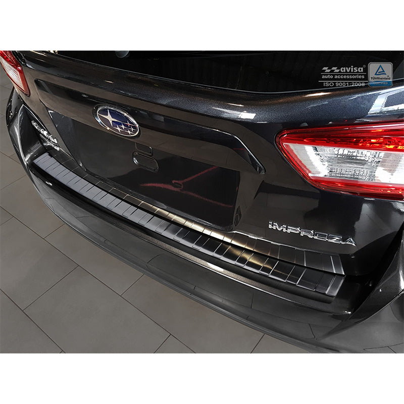 Avisa, protection de pare-chocs arrière, noir, acier inoxydable, compatible avec Subaru Impreza V (GT) 5 portes 2017- « Nervures »