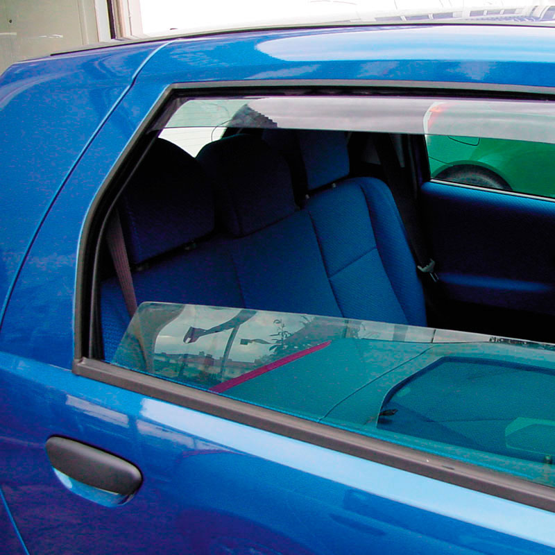 ClimAir, winddeflectoren voor achterportieren, getint, past op Nissan Qashqai 2007- excl. +2