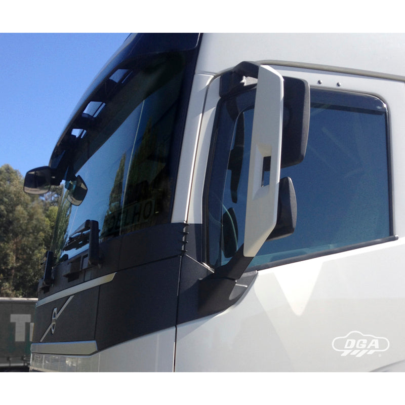 DGA, Déflecteurs d'air, teintés fumés, 2 pcs, compatible avec Volvo FH (2013-) & FM/FMX (2020-) & FH Aero (2024-)