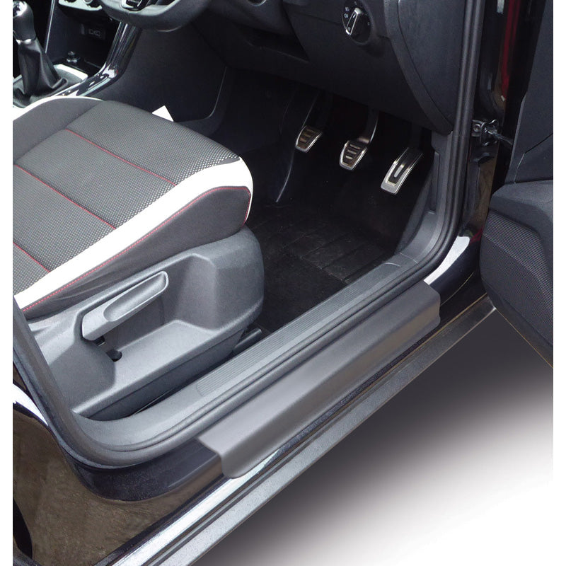 RGM, Sill protectors, Fits Volkswagen T-Roc 2017- - set of 2 pieces
