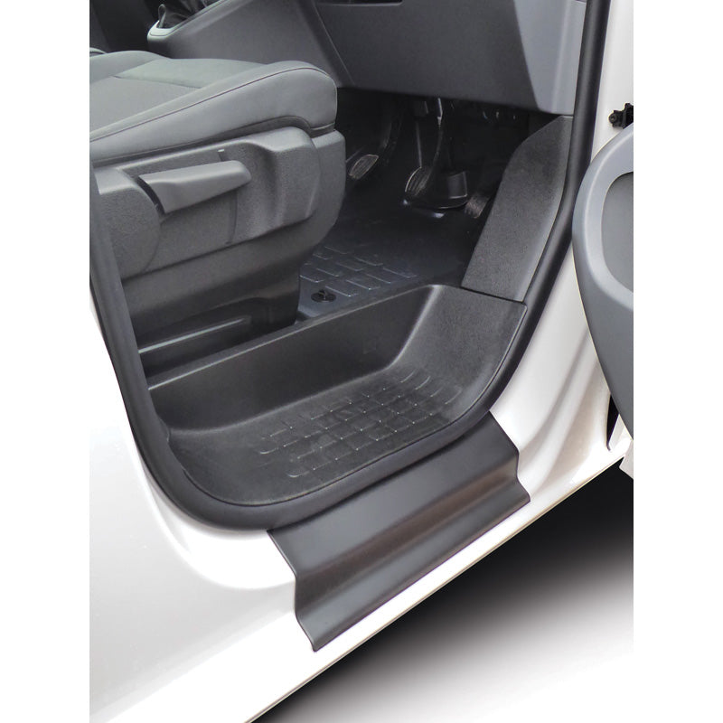 RGM, Sill protectors, fits Citroën Jumpy (Dispatch) & Spacetourer / Peugeot Expert & Traveller / Toyota Proace 9/2016- & Opel Vivaro / Zafira Life 2019- & Fiat Scudo 2022- Black