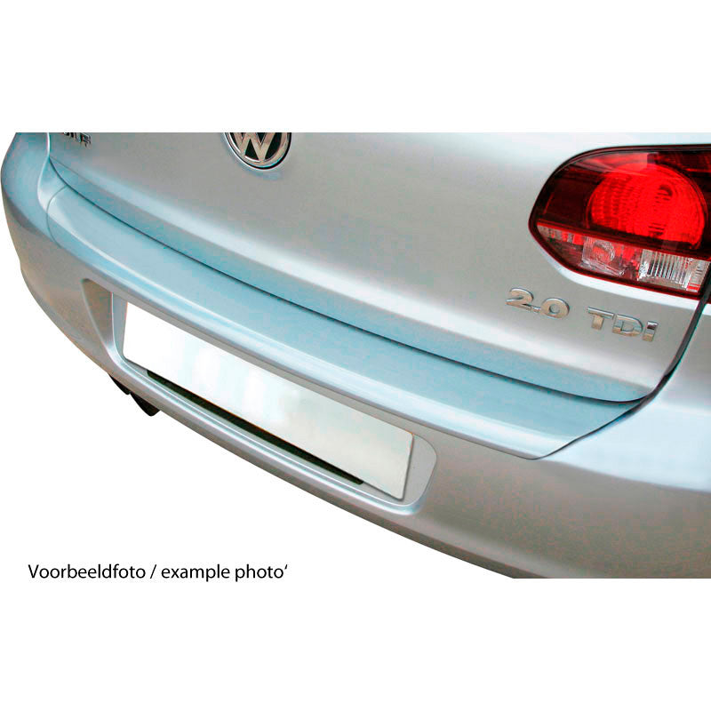 RGM, protège pare-chocs arrière, plastique ABS, compatible avec Fiat 500e 2020- Argent