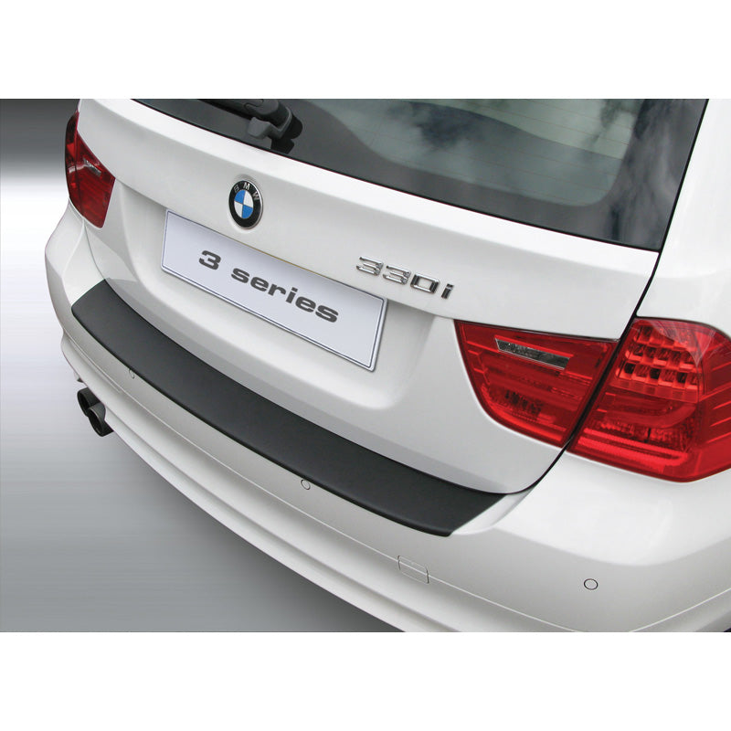 RGM, Rear Bumper Protector, ABS plastic, Fits BMW 3-Series E91 Touring 2008-2012 excl. M Black