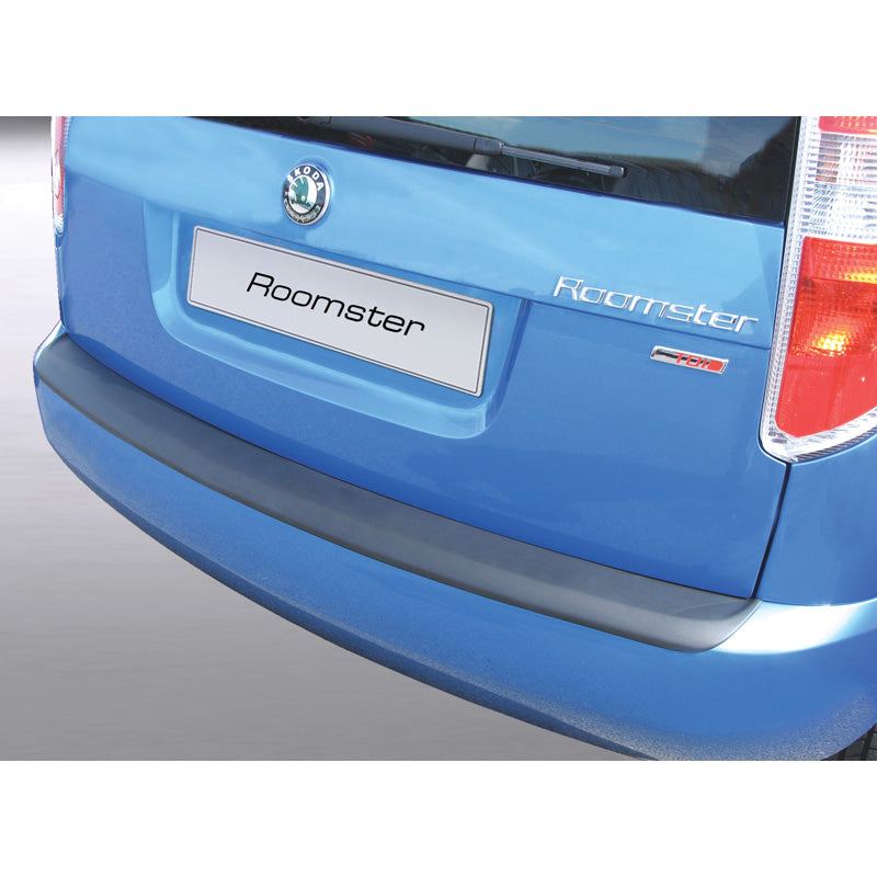 RGM, Protection de pare-chocs arrière, plastique ABS, convient à Skoda Roomster Noir