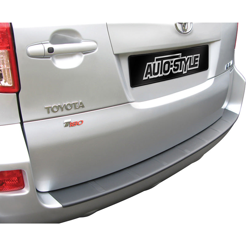 RGM, Protection de pare-chocs arrière, plastique ABS, compatible avec Toyota RAV 4 T180/XT-R 2008-2013 (sans roue de secours) Noir