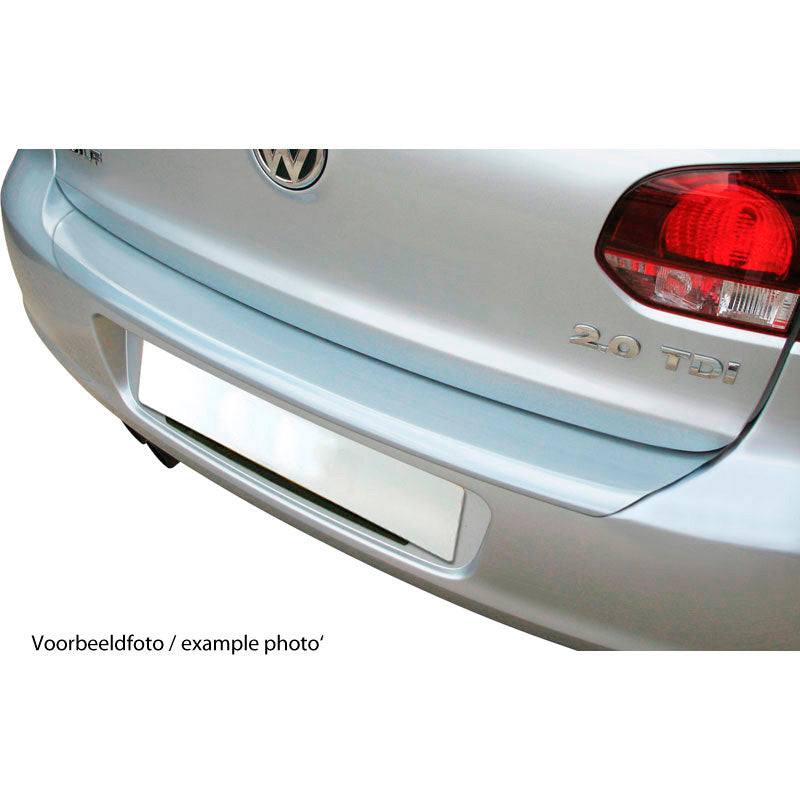 RGM, Protection de pare-chocs arrière, plastique ABS, compatible avec Mercedes GLC SE/Sport/AMG Line Facelift 2019- Argenté