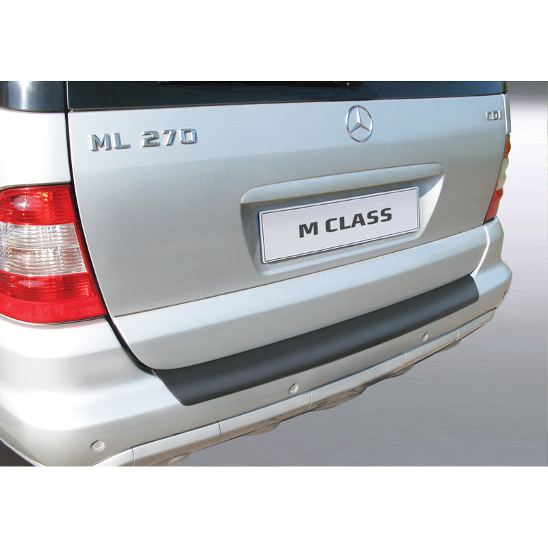 RGM, Rear bumper protector, ABS plastic, fits Mercedes-Benz ML 2001-2005 Black