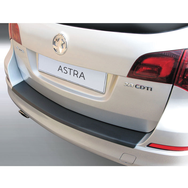 RGM, Achterbumperbeschermer, ABS, Zwart, Past op Opel Astra J Sports Tourer (2010-2012)