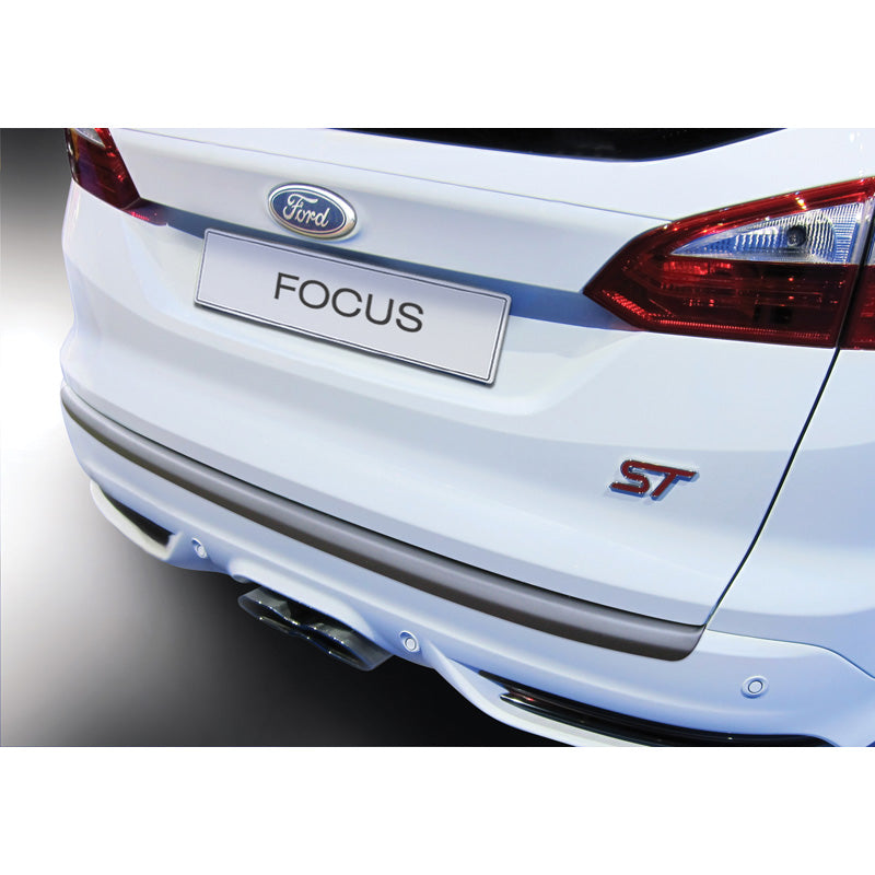 RGM, Protection de pare-chocs arrière, plastique ABS, compatible avec Ford Focus break/Combi 2012-2018 Black