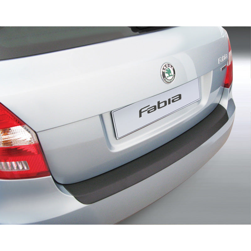 RGM, Protection de pare-chocs arrière, plastique ABS, compatible avec Skoda Fabia 5 portes 2010-2014 Black