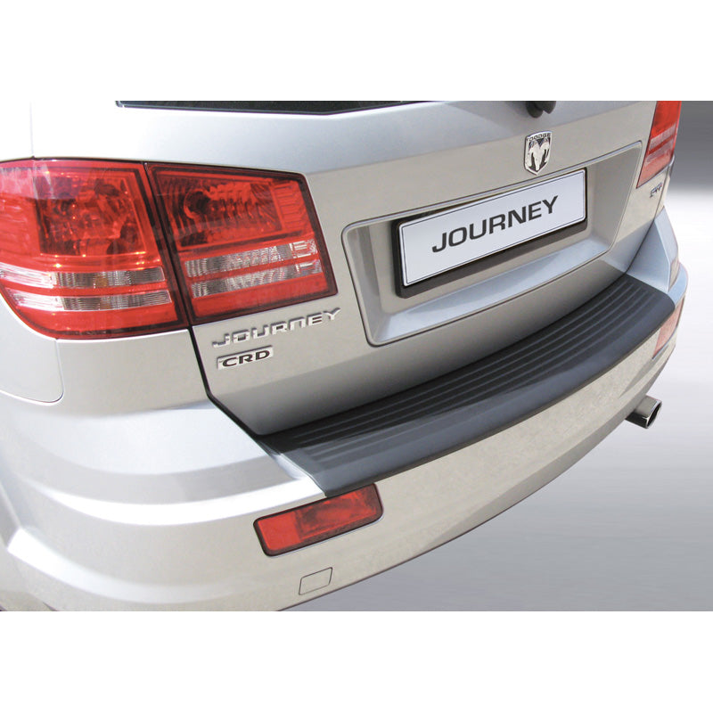 RGM, rear bumper protector, ABS plastic, fits Dodge Journey 2011- / Fiat Freemont 2011- Black