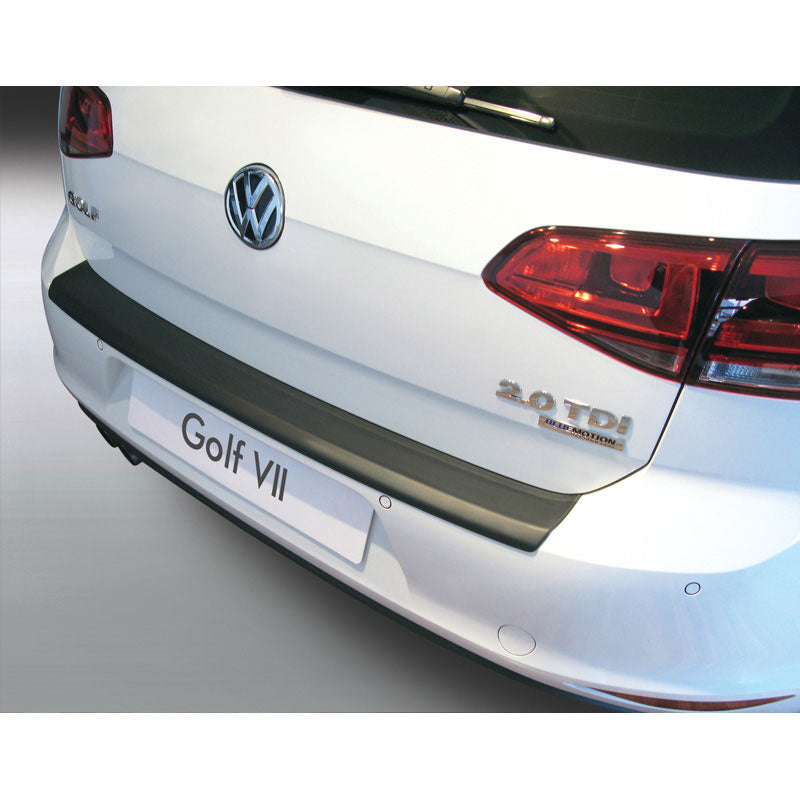 RGM, Rear bumper protector, ABS plastic, fits Volkswagen Golf MK VII 3/5 doors 2013-2019 Black