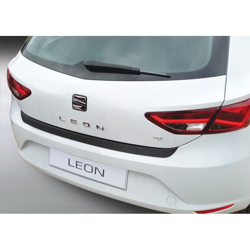 RGM, Rear bumper protector, ABS plastic, fits Seat Leon SE/FR 2013-2020 Black