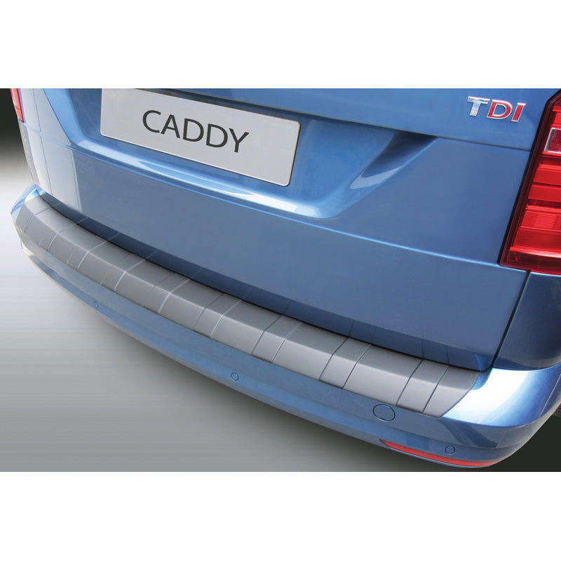 RGM, Protecteur de pare-chocs arrière, plastique ABS, convient à Volkswagen Caddy/Maxi 2015-2020 'Nervuré' Noir