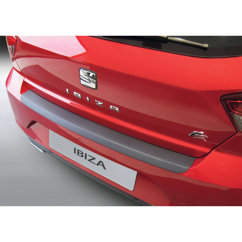 RGM, Protection de pare-chocs arrière, plastique ABS, convient à Seat Ibiza 6F 5-portes SE/FR 2017- Noir