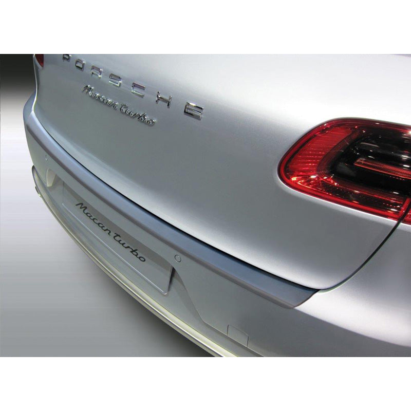 RGM, Achterbumperbeschermer, ABS-kunststof, past op Porsche Macan 4/2014- Zwart