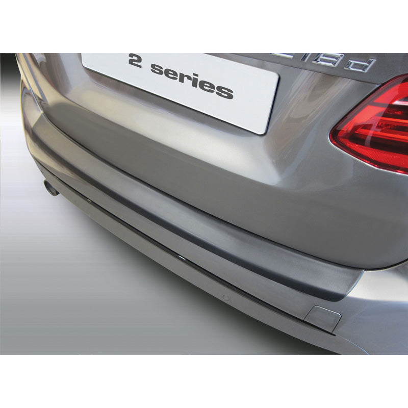 RGM, Protection de pare-chocs arrière, ABS, Noir, Convient pour BMW 2-Serie F45 Active Tourer SE (09/2014-09/2021)