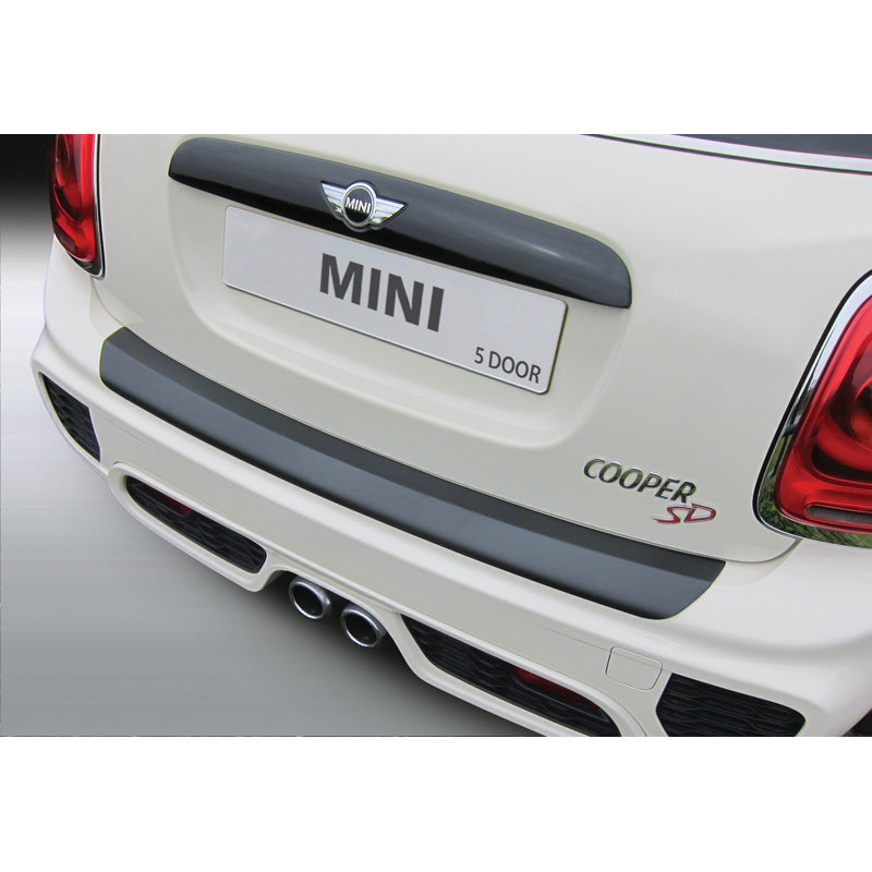 RGM, Protecteur de pare-chocs arrière, plastique ABS, compatible avec Mini F55 5 portes One/Cooper/D/S 10/2014-02/2021 Noir
