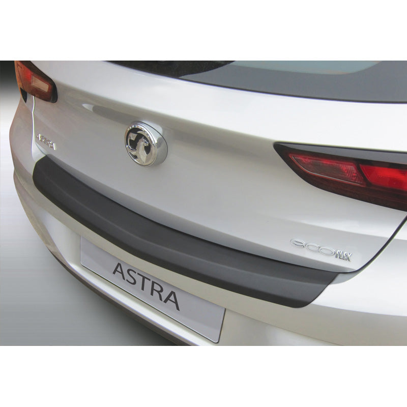RGM, Achterbumperbeschermer, ABS-kunststof, past op Opel Astra K 5-deurs 10/2015-09/2021 excl. Turbo zwart