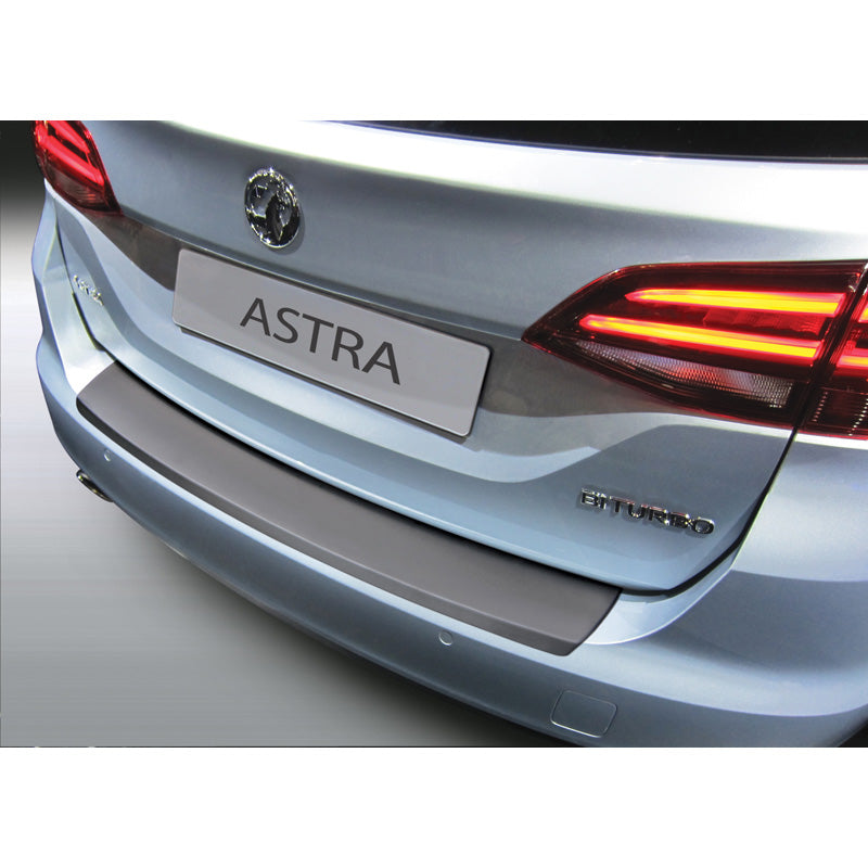RGM, Achterbumperbeschermer, ABS kunststof, geschikt voor Opel Astra K Sportstourer 12/2015-09/2021 Zwart