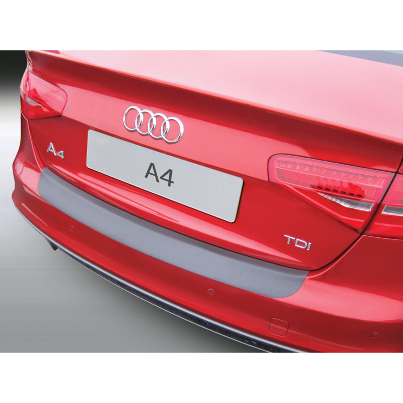 RGM, Achterbumperbeschermer, ABS-kunststof, past op Audi A4 B8 Sedan 2012-2015 zwart