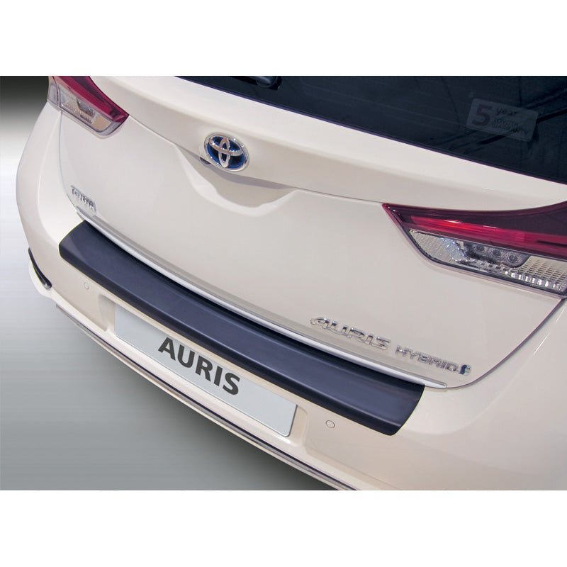 RGM, Rear bumper protector, ABS plastic, fits Toyota Auris 5 doors 2015-2019 Black