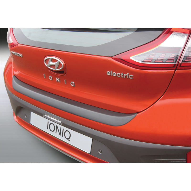 RGM, Protection de pare-chocs arrière, plastique ABS, compatible avec Hyundai Ioniq Hybrid 10/2016- Noir