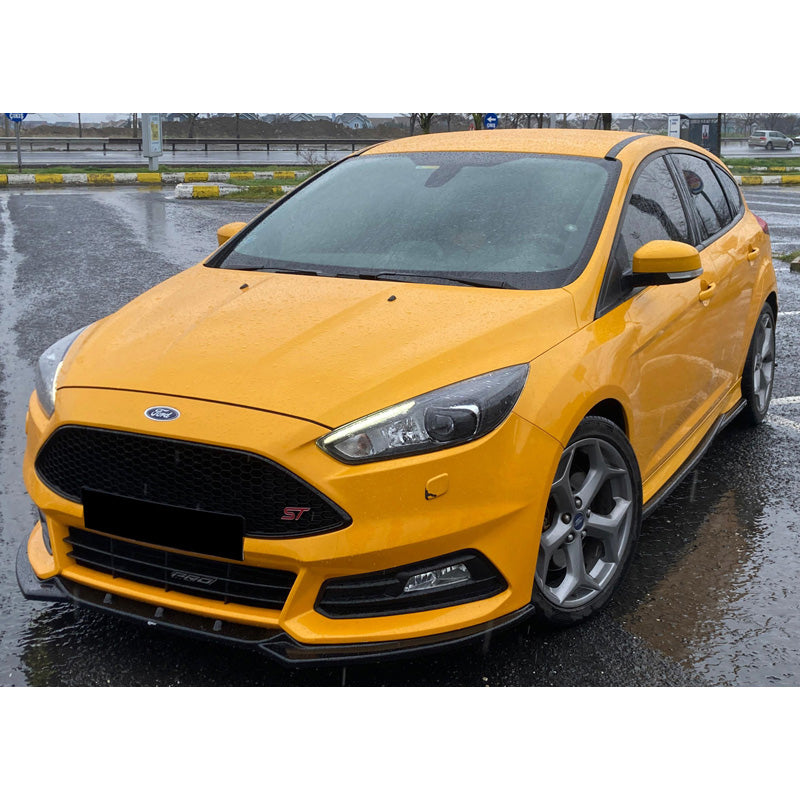 OneWay, Frontspoiler, glanzend zwart, past op Ford Focus ST MK3 HB/Combi Facelift 2015-2018
