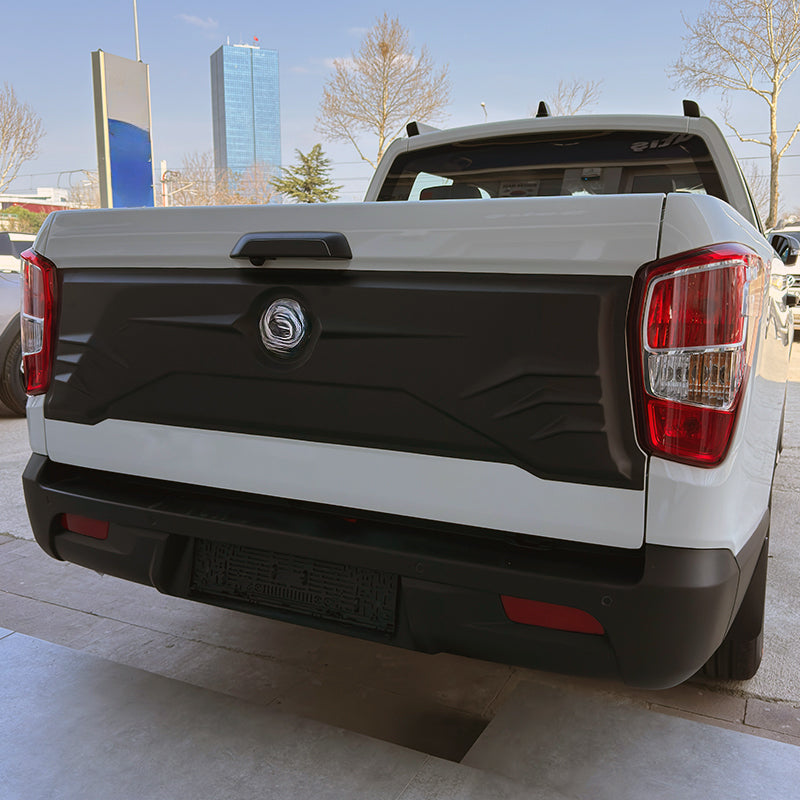 OneWay, afdekking van de achterklep, matzwart, geschikt voor SsangYong Musso Grand (2018-)