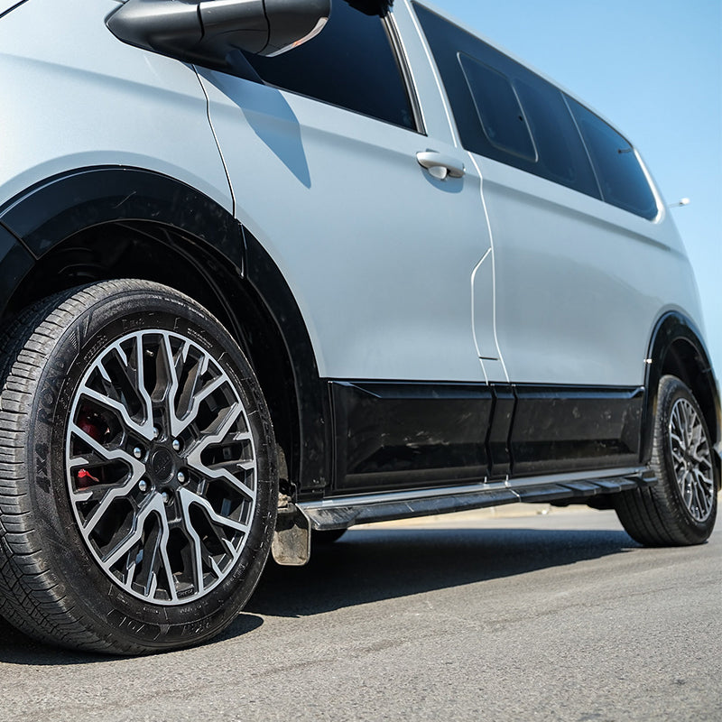 OneWay, Skærmforstørrer, Gloss black, passer til Volkswagen Transporter T7 (2024-) (Kort akselafstand / Uden skydedøre)