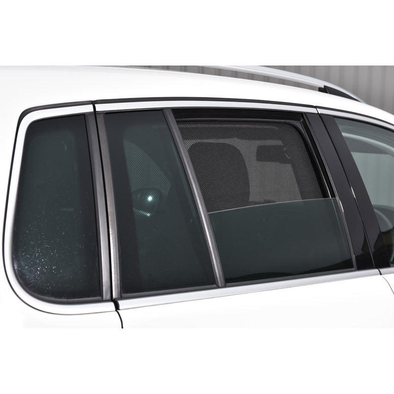 Car Shades, Sunshades (B-pillar and back), fits Volkswagen Tiguan 5-door 2008-2016 (6 pieces)