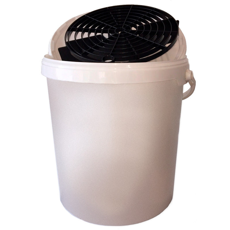 AutoStyle, Wash Bucket 15L - White - With Lid and Grit Guard